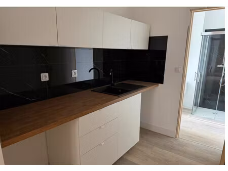 immeuble à vendre vrigne aux bois