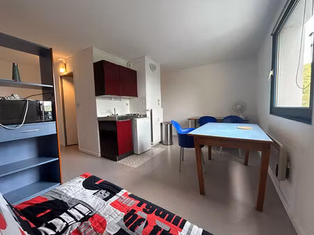 studio meublé - polyclinique - 25.96 m2