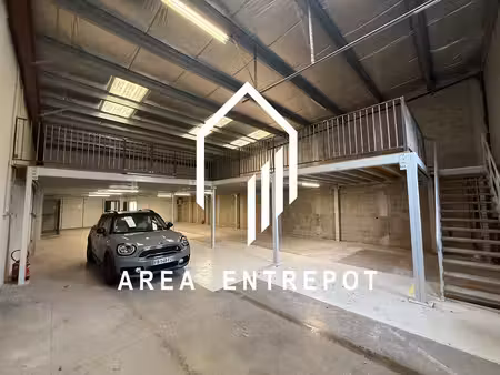location local d’activités 425m²