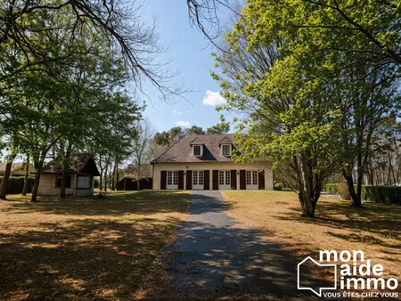maison périgourdine avec sous-sol total et double garage