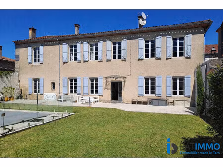 ensemble immobilier de caractère  un ancien presbytère et sa v