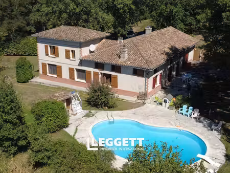 maison 7 pièce(s)  angeville