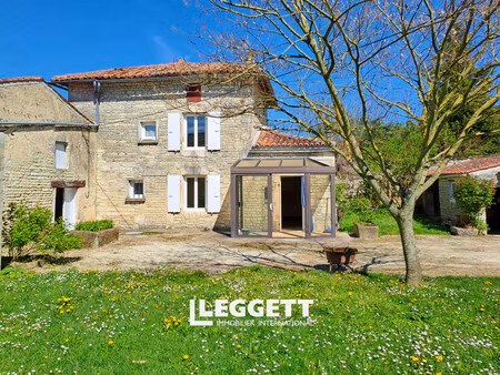 maison 4 pièce(s)  fontaine-chalendray