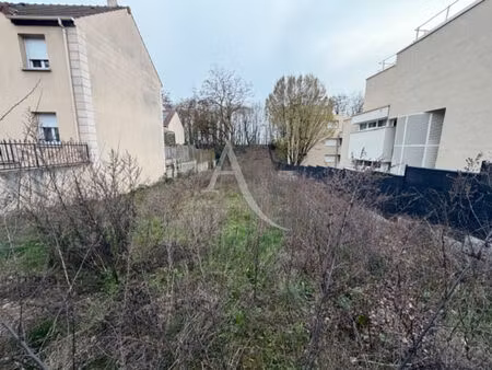 terrain chilly mazarin 803m²