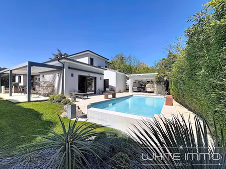 vente maison 6 pièces 174 m² francheville (69340)