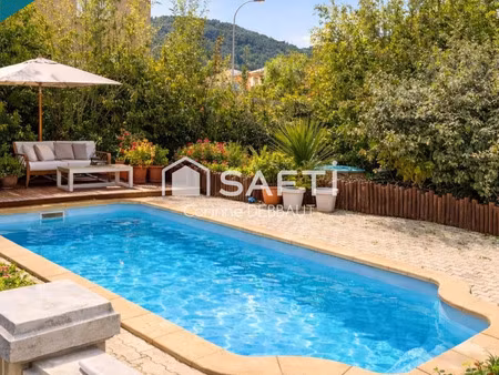 vente maison 5 pièces 89 m² solliès-pont (83210)