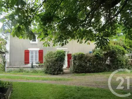 maison à vendre - 5 pièces - 94 m2 - st coutant - 79 - poitou-charentes