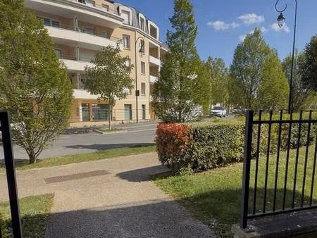 iad france roxane boutin