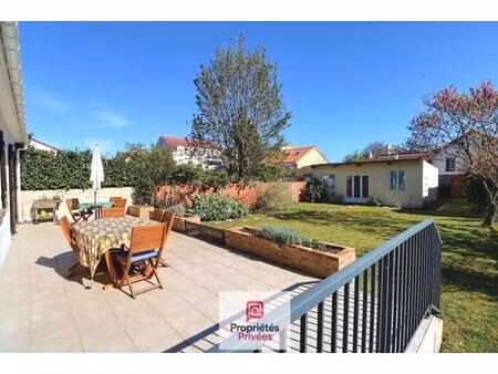 maison acheres 8 pièce(s) 161 m2