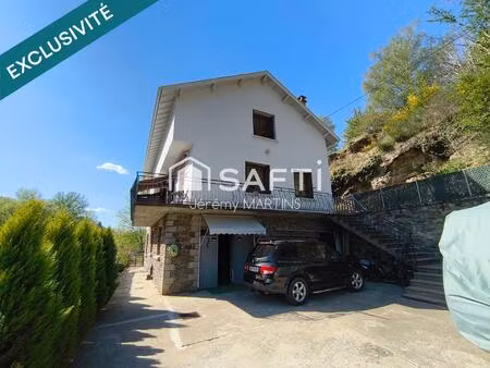 maison familiale avec grand extérieur  proche des commodités