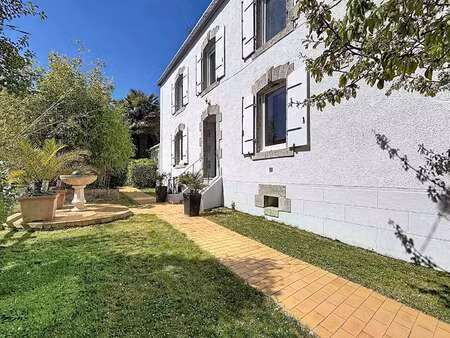 vente maison à lorient (56100) : à vendre / 150m² lorient