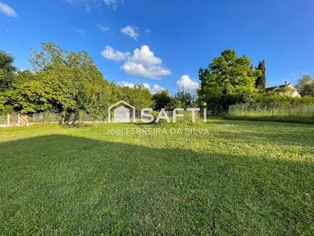 situé à pont-sur-yonne (89140)