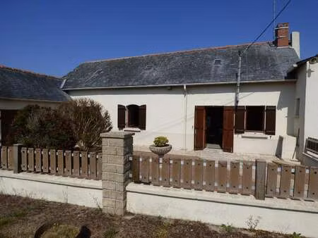 vente maison au lion-d'angers (49220) : à vendre / 79m² le lion-d'angers