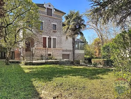 maison 7 chambre(s) à vendre