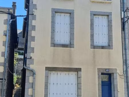 location appartement 2 pièces à montsûrs (53150) : à louer 2 pièces / 36m² montsûrs