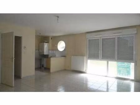 location appartement 3 pièces à trélazé (49800) : à louer 3 pièces / 65m² trélazé