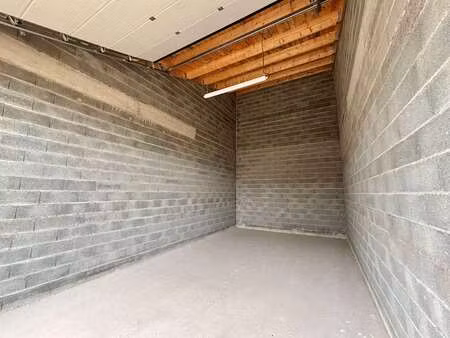 location garage box et parking à saint-gilles-croix-de-vie croix de vie (85800) : à louer 