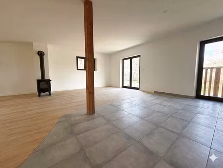location appartement 4 pièces à plomeur (29120) : à louer 4 pièces / 115m² plomeur