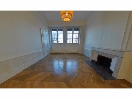 appartement 4 pieces // lyon 5eme