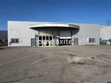 location local d'activités la motte-servolex 230 m²