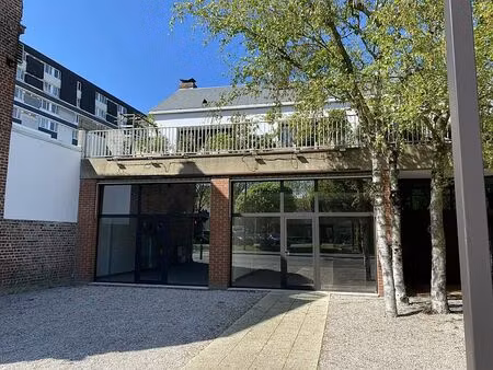 location bureau marcq en baroeul 151 m²