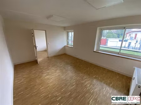 location bureau saint jean de luz 26 m²