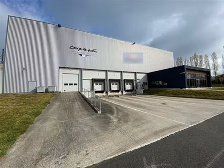 vente/location entrepôt / local d'activités avermes 2 470 m²