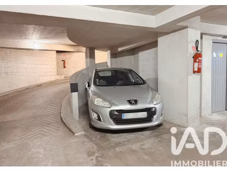 vente parking 11 m²