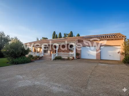 maison de plain-pied 123 m2 avec double garage et dépendances