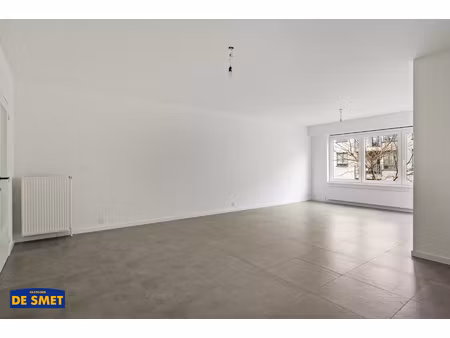 appartement te huur in wilrijk met 2 slaapkamers