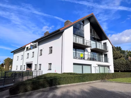 appartement te huur in koekelare met 2 slaapkamers