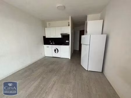 location appartement 1 pièce 20m² sete 34200