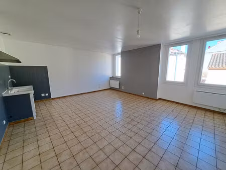 location appartement 3 pièces 72m²