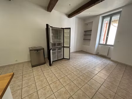location maison 2 pièces 60m² nimes 30000