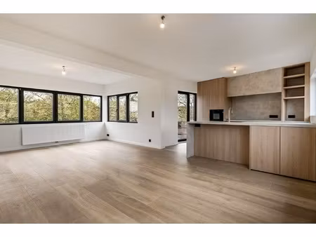 appartement te huur in brasschaat met 2 slaapkamers