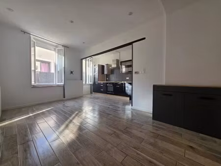 le teil - maison de ville rénovée