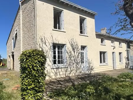 achat maison 6 pièces 130m² amure 79210