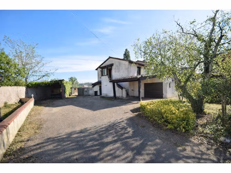 maison t7 170 m² 1400 m² de terrain