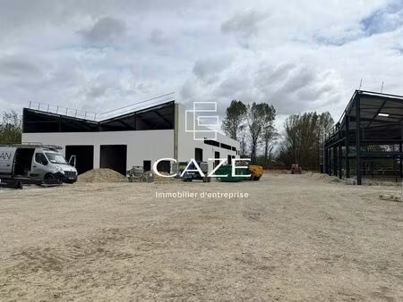 achat local commercial 182m² carbon blanc 33560
