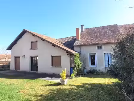 vente maison 7 pièces 156 m² à saint-quintin-sur-sioule (63440)  179 900 €
