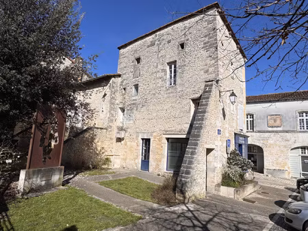 achat immeuble 200m² barbezieux st hilaire 16300