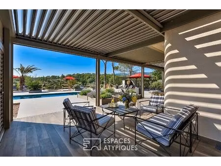 villa contemporaine de 198 m² entre mer et montagne