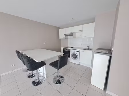 location appartement 3 pièces 65m² limoges 87000