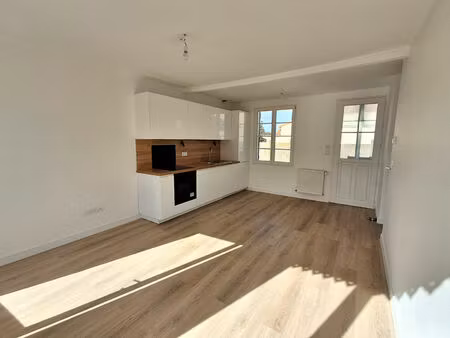 location maison 3 pièces 57m²
