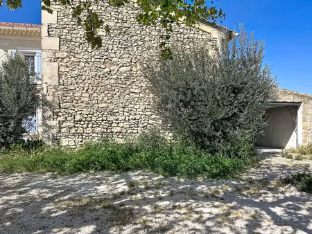 mas de ville à renover