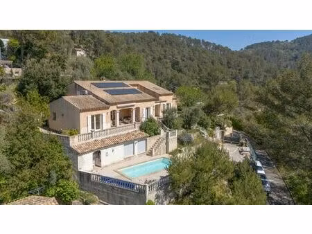 maison de luxe de 5 pièces en vente à solliès-toucas  provence-alpes-côte d'azur