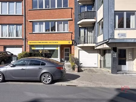 tomberg - afgesloten garagebox