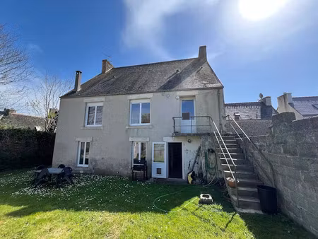 vente maison 12 pièces 270 m² à plozévet (29710)  205 000 €