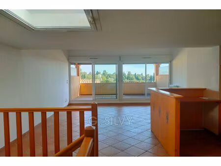 location appartement 3 pièces 72m² ste cecile les vignes 84290