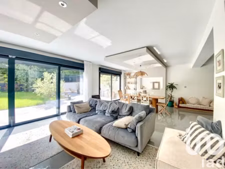 annonce vente maison 5 pièces de 160m2 à marly-le-roi (78560) - paruvendu.fr ref 992785300